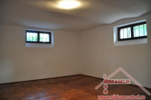 vand-casa-zona-calea-poplacii-1