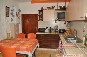 vand-casa-zona-calea-poplacii-3