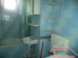 inchiriez-apartament-2-camere-vasile-aaron-5
