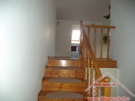 inchiriez-apartament-3-camere-la-casa-la-mansarda-7