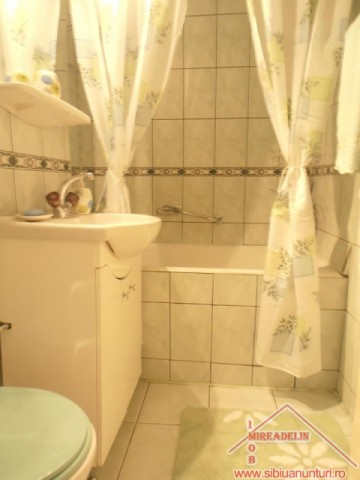inchiriez-apartament-2-camere-elegant-pe-bdul-mihai-viteazu-5