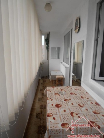 inchiriez-apartament-2-camere-elegant-pe-bdul-mihai-viteazu-6