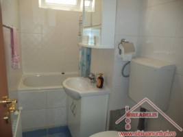 inchiriez-apartament-2-camere-caleea-cisnadiei-4