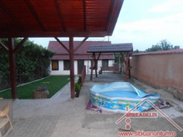 inchiriez-apartament-3-camerela-casa-zona-terezian-12