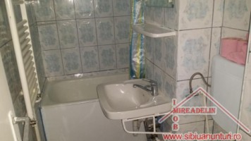 urgent-vand-apartament-3-camere-strada-hipodromului-ii-4