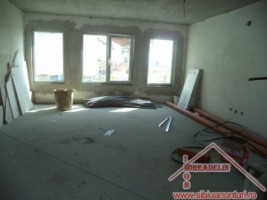 vand-casa-la-pret-de-apartament-zona-calea-cisnadiei-3