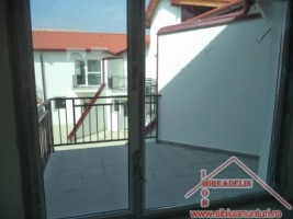 vand-casa-la-pret-de-apartament-zona-calea-cisnadiei-10