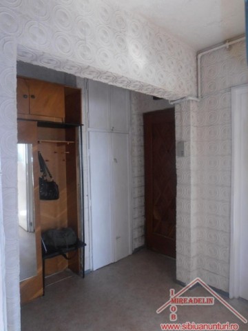inchiriez-apartament-2-camere-strand-4