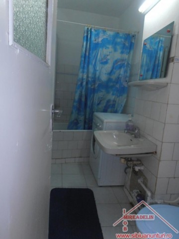inchiriez-apartament-2-camere-strand-5
