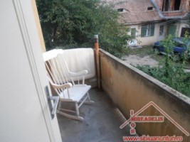 inchiriez-apartament-4-camere-la-casa-central-6