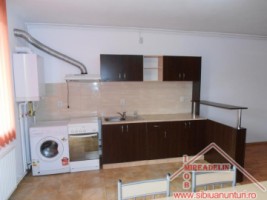 inchiriez-apartament-3-camere-zona-interex-4