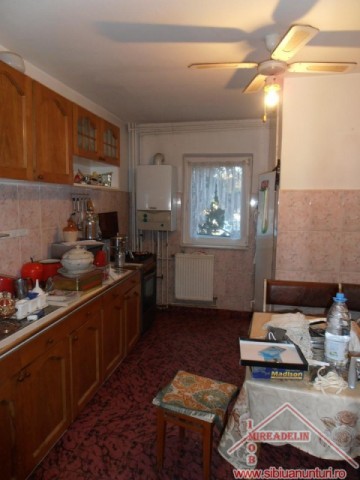 urgent-vand-apartament-3-camere-strand-3