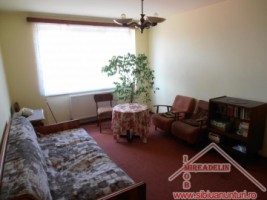 inchiriez-apartament-3-camere-zona-rahovei-2