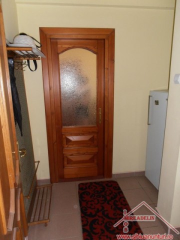 inchiriez-apartament-3-camere-zona-rahovei-10