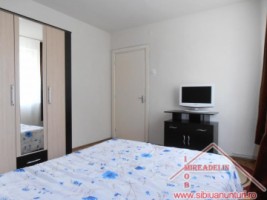 inchiriez-apartament-3-camere-calea-dumbravii-1