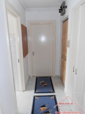 inchiriez-apartament-3-camere-calea-dumbravii-10