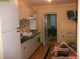 inchiriez-apartament-3-camere-strand