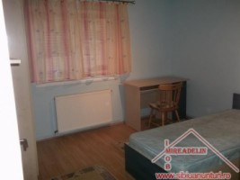 inchiriez-apartament-3-camere-strand-6