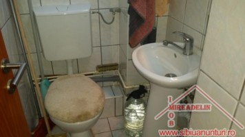 vand-acum-apartament-3-camere-decomandate-soseaua-alba-iulia-8