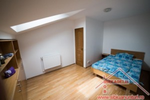 inchiriez-apartament-3-camere-la-mansarda-valea-aurie-4