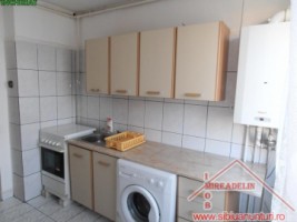 inchiriez-apartament-3-camere-central-vasile-milea