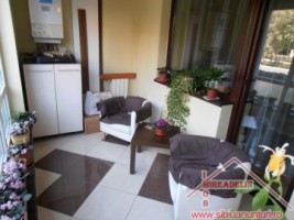 inchiriez-apartament-4-camere-elegant-mihai-viteazu-11