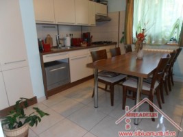 inchiriez-apartament-4-camere-elegant-mihai-viteazu-8