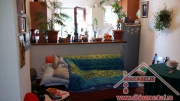 vand-apartament-2-camere-decomandat-48-mp-str-soseaua-alba-iulia-2