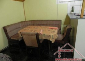 inchiriez-apartament-2-camerela-casa-zona-terezian-1