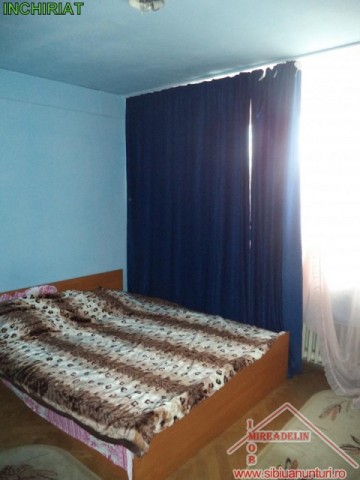 inchiriez-apartament-3-camere-mihai-viteazu