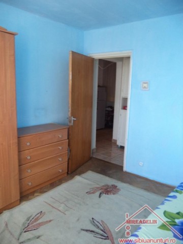 inchiriez-apartament-3-camere-mihai-viteazu-5