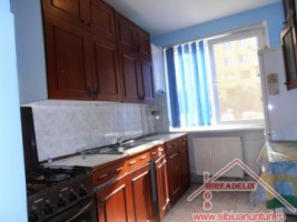 inchiriez-apartament-2-camere-vasile-milea-1