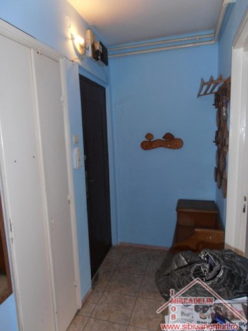 inchiriez-apartament-2-camere-vasile-milea-4