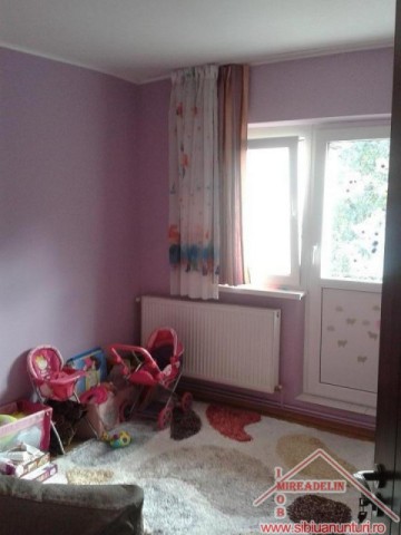 vand-impreuna-apartament-2-cameregarsoniera-valea-aurie-4