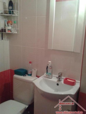 vand-impreuna-apartament-2-cameregarsoniera-valea-aurie-8