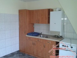 inchiriez-apartament-3-camere-zona-ultracentrala-1