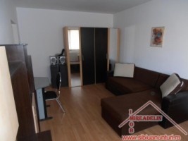 inchiriez-apartament-3-camere-central-sos-alba-iulia-1