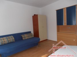 inchiriez-apartament-3-camere-central-sos-alba-iulia-4