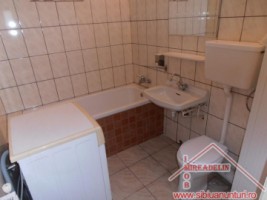 inchiriez-apartament-3-camere-central-sos-alba-iulia-6