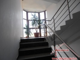 inchiriez-apartament-3-camere-central-zona-strazii-dealului-8