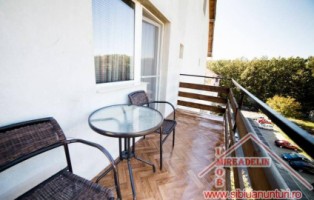 inchiriez-apartament-3-camere-la-mansarda-valea-aurie-8