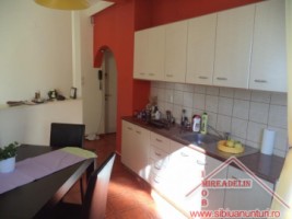 vand-apartament-3-camere-la-mansardavasile-milea-6