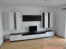 inchiriez-apartament-3-camere-elegant-strand-3