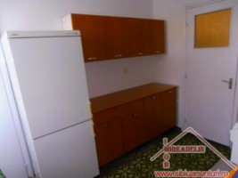 inchiriez-apartament-3-camere-calea-dumbravii-5