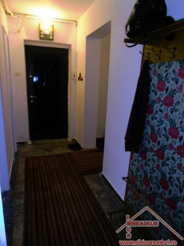 inchiriez-apartament-3-camere-calea-dumbravii-9