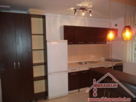 inchiriez-apartament-2-camere-zona-centrala-1