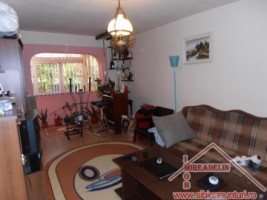 inchiriez-apartament-3-camere-strand-3