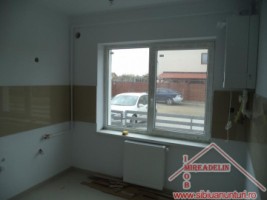 vand-apartament-3-camere-selimbar-3