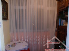 urgent-vand-apartament-3-camere-turnisor-12