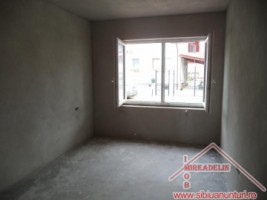 vand-apartament-3-camere-vila-selimbar-2